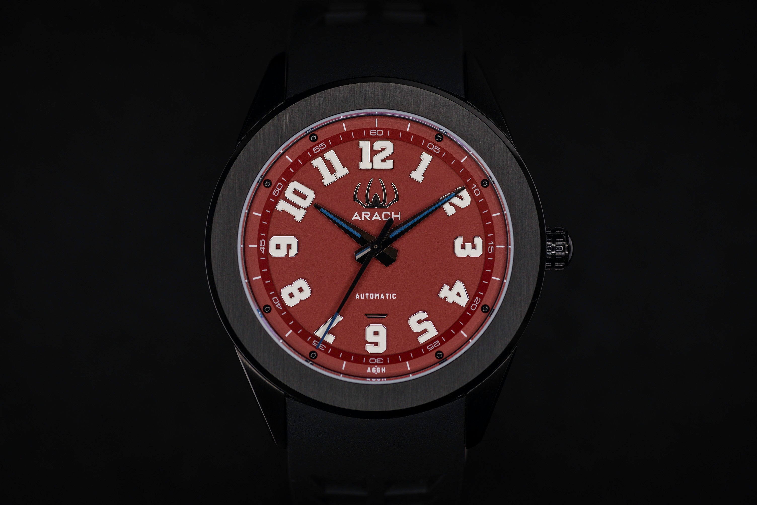 Arach A66H “Horizon” — Where Earth Meets Sky