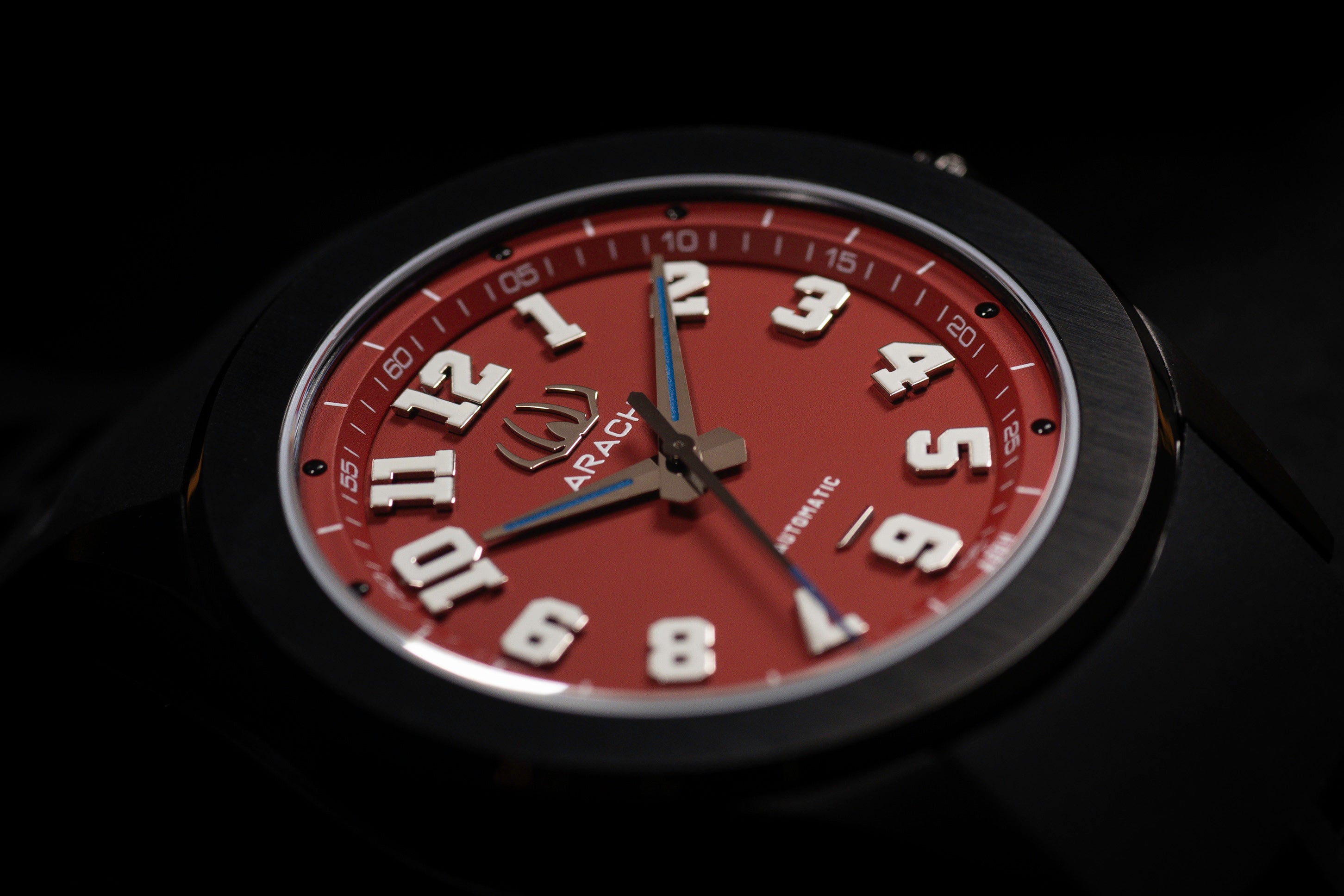 Arach A66H “Horizon” — Where Earth Meets Sky